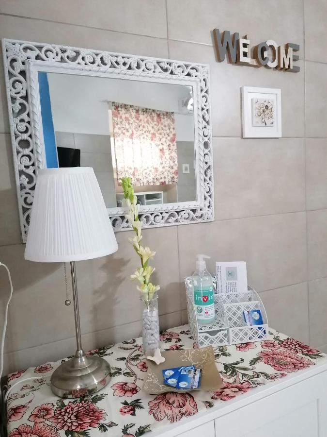 דירות סירקוזה Mary Maira מראה חיצוני תמונה